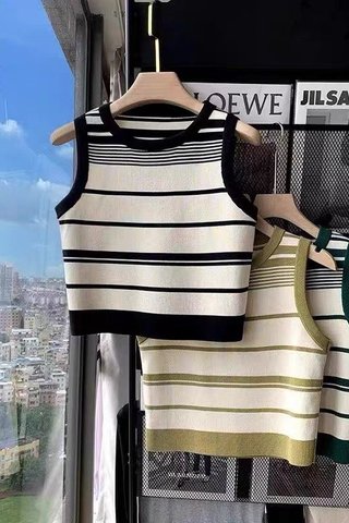 PREORDER - JEROMY STRIPED TOP