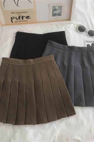PREORDER - EVERLY PLEATED SKIRT