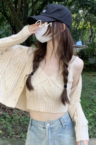 SG 现货 - FERRIN 2PCS SPAG TOP + CARDIGAN