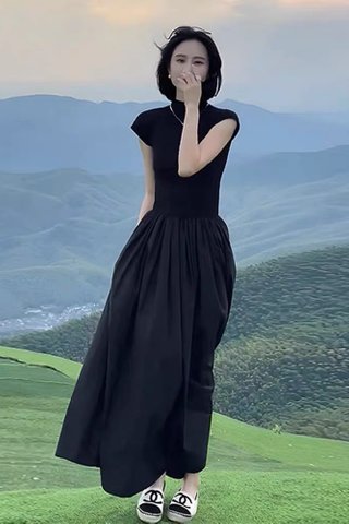 PREORDER - VIRGINIA LONG DRESS IN BLACK