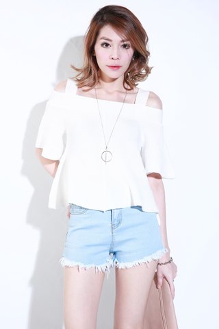 MSIA READY STOCK - KASSIE KNIT TOP IN WHITE