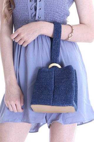 BACKORDER- VIOLA WOVEN SMALL BAG IN BLUE