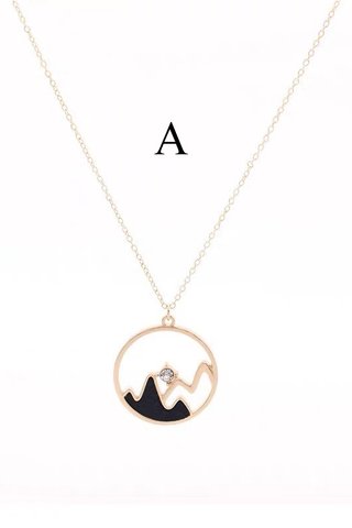 IN STOCK - NECKLACE  D82