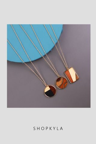 IN STOCK - NECKLACE  D83