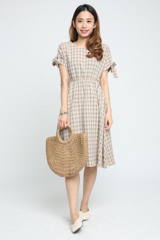 IN STOCK- ANA RETRO CHECKERED DRESS IN BROWN