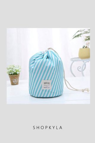 IN STOCK - ICONIC TRAVEL POUCH (STRIPES BLUE)