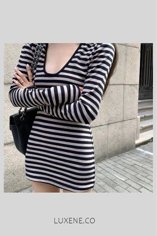 PREORDER - L0589 STRIPED LONG TOP(STRETCHABLE)