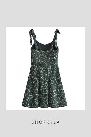 PREORDER - EVANY FLORAL DRESS IN GREEN