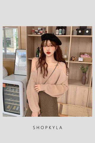 PREORDER  - OLIVIA OVERSIZE KNIT TOP 