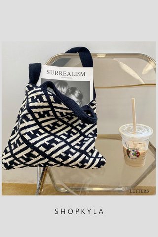 PREORDER - L876 KNITTED TOTE SLING BAG