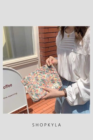 PREORDER - FLORAL MAKE UP POUCH