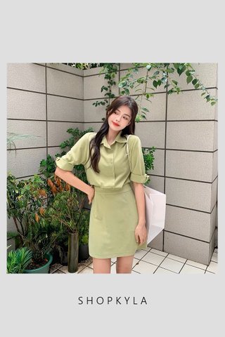 MSIA READY STOCK - NAVY/GREEN BUTTON DRESS 